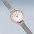 Bering Classic 11022-064 Damenuhr Roségold • Saphirglas • Milanaise-Armband, Bild 3