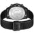 Rückseite des Herren-Chronographen BOSS, schwarzer Edelstahlboden, Mesharmband