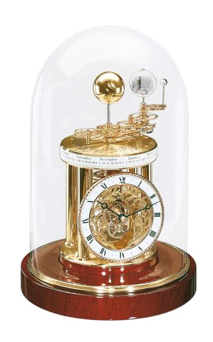 Hermle Table Clock 28.5x21x21 cm Mahogany • Precise Quartz Movement • Fascinating Astrolabe