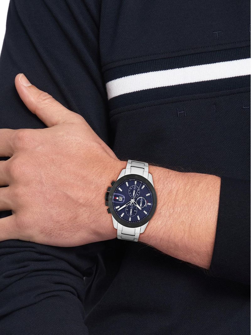 Tommy Hilfiger 1792198 Herrenuhr Silber • Texturiertes Zifferblatt mit Datum • 5 BAR Wasserdicht
