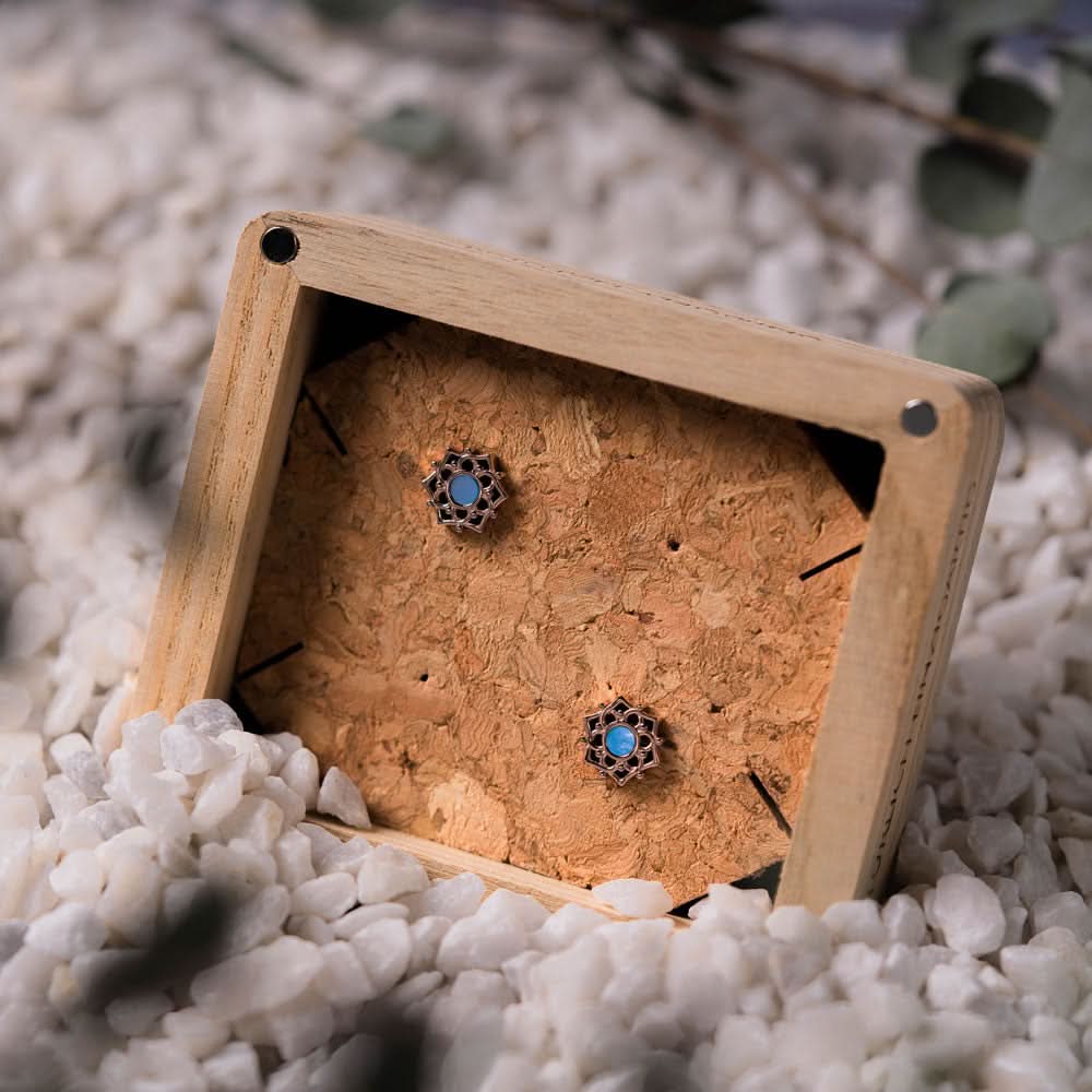 Composition Earrings with Blue Mother-of-Pearl - Wood Core Model: Jewelry