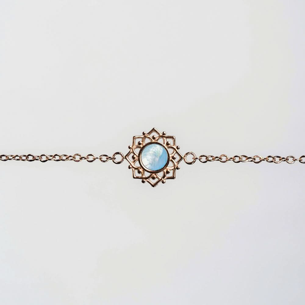 Composition bracelet with blue mother-of-pearl pendant - Holzkern model: Jewelry