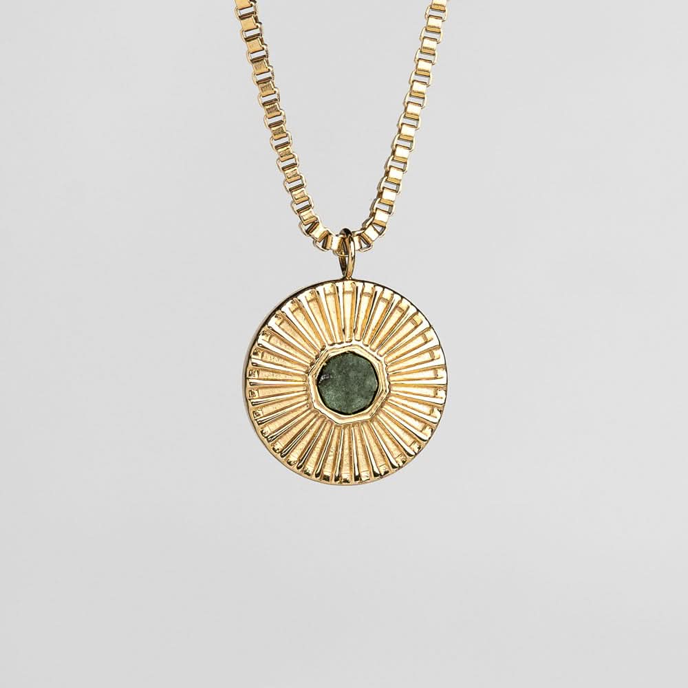 Stencil Necklace with Round Pendant - Wooden Core Model: Jewelry