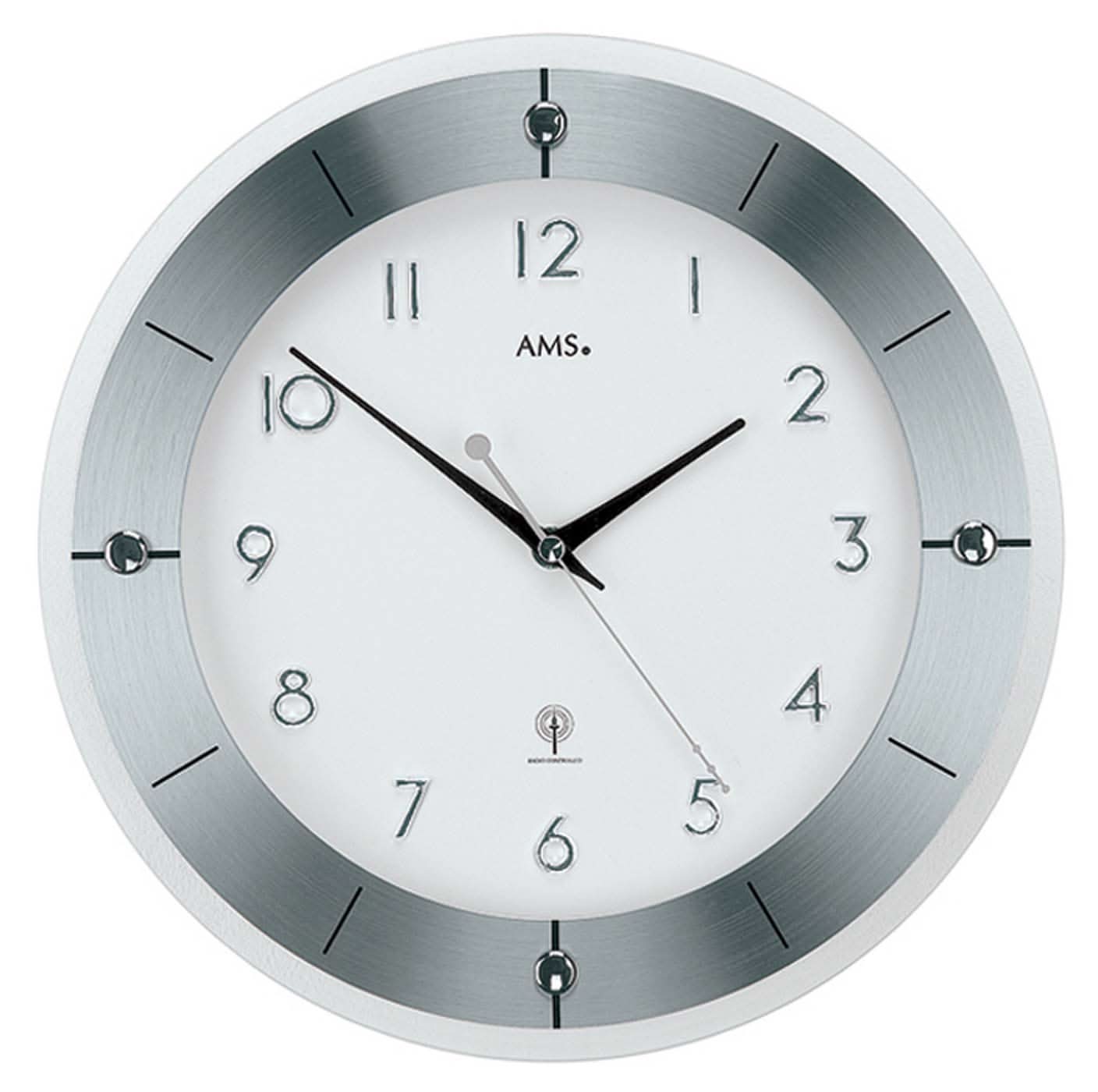 AMS Wall Clock Aluminum • Precise Radio-Controlled Movement • Modern Design