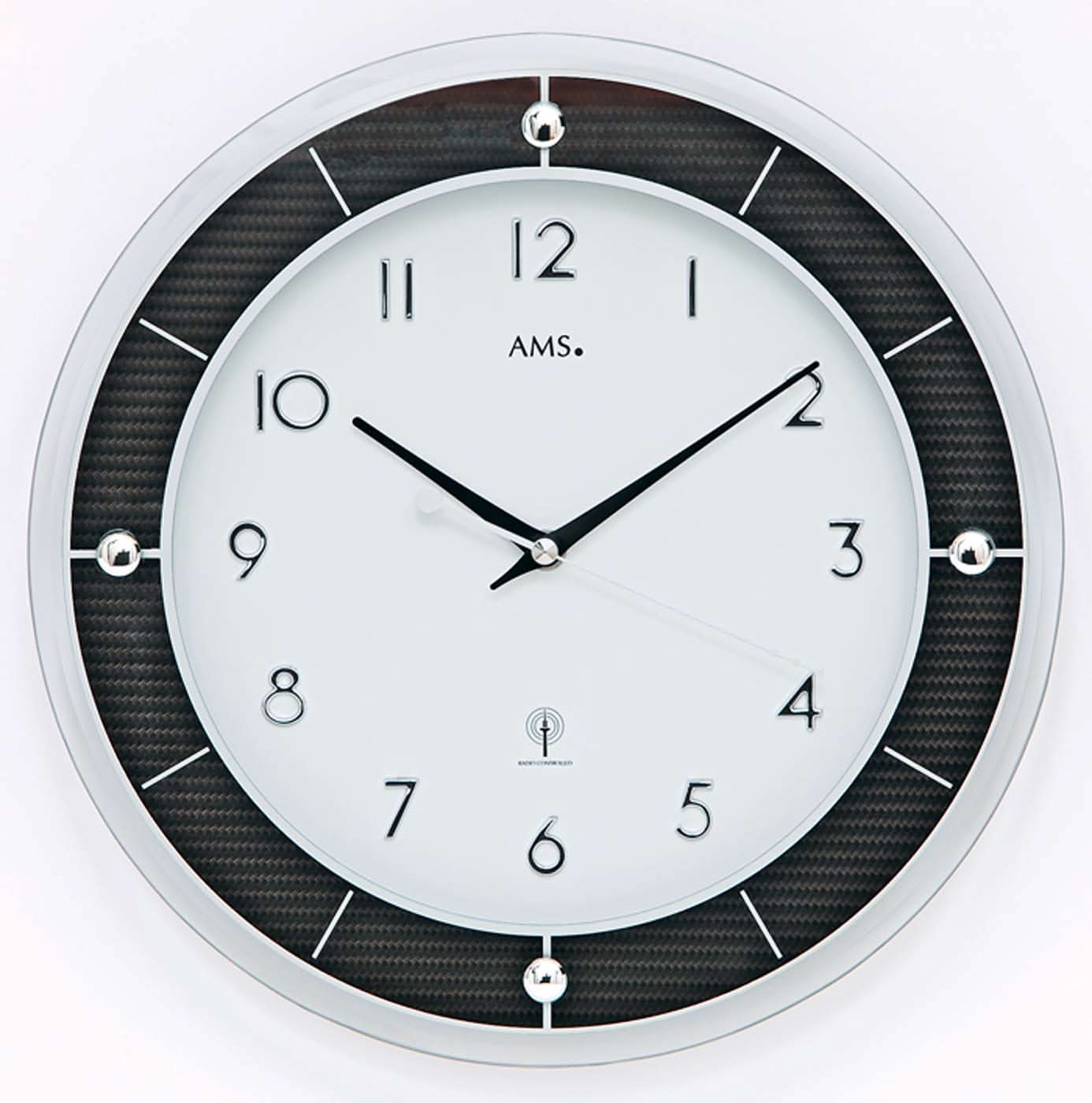 AMS Wall Clock 31x31x4 cm Aluminum • Modern Design • Precise Radio-Controlled Movement