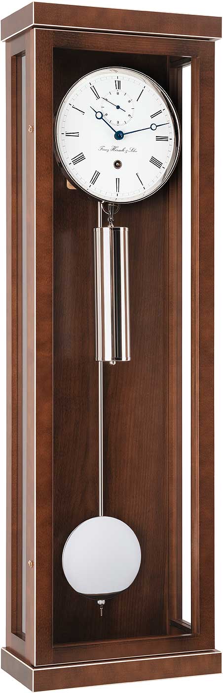 Hermle Wall Clock 88x27x13.5 cm Wood • Precise 31-day movement • Elegant walnut finish