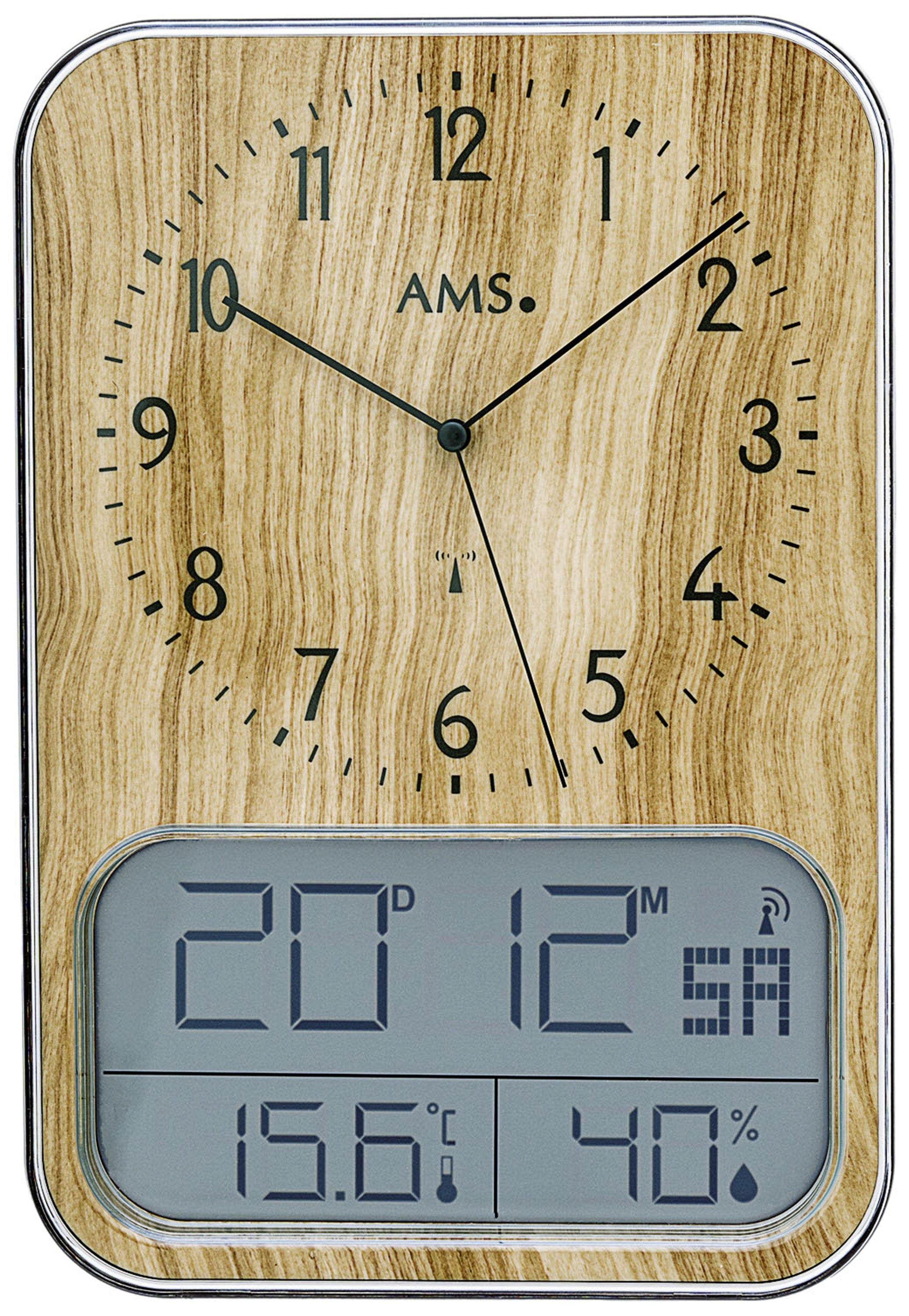 Wall clock with wood look, analog hands, and digital display for temperature and humidity