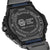 Casio G-Shock Herrenarmbanduhr Rückseite mit Schrauben, schwarzer Schutzplatte und Beschriftung