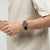 Swatch Weaving Wonders SO28C700 Damen Armbanduhr Dunkelbraun • Biosourced Gehäuse • Tag-Datum-Anzeige, Bild 5