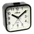 Schwarzer Analog-Wecker mit weißem Zifferblatt, schwarzen Zeigern und Markierungen
