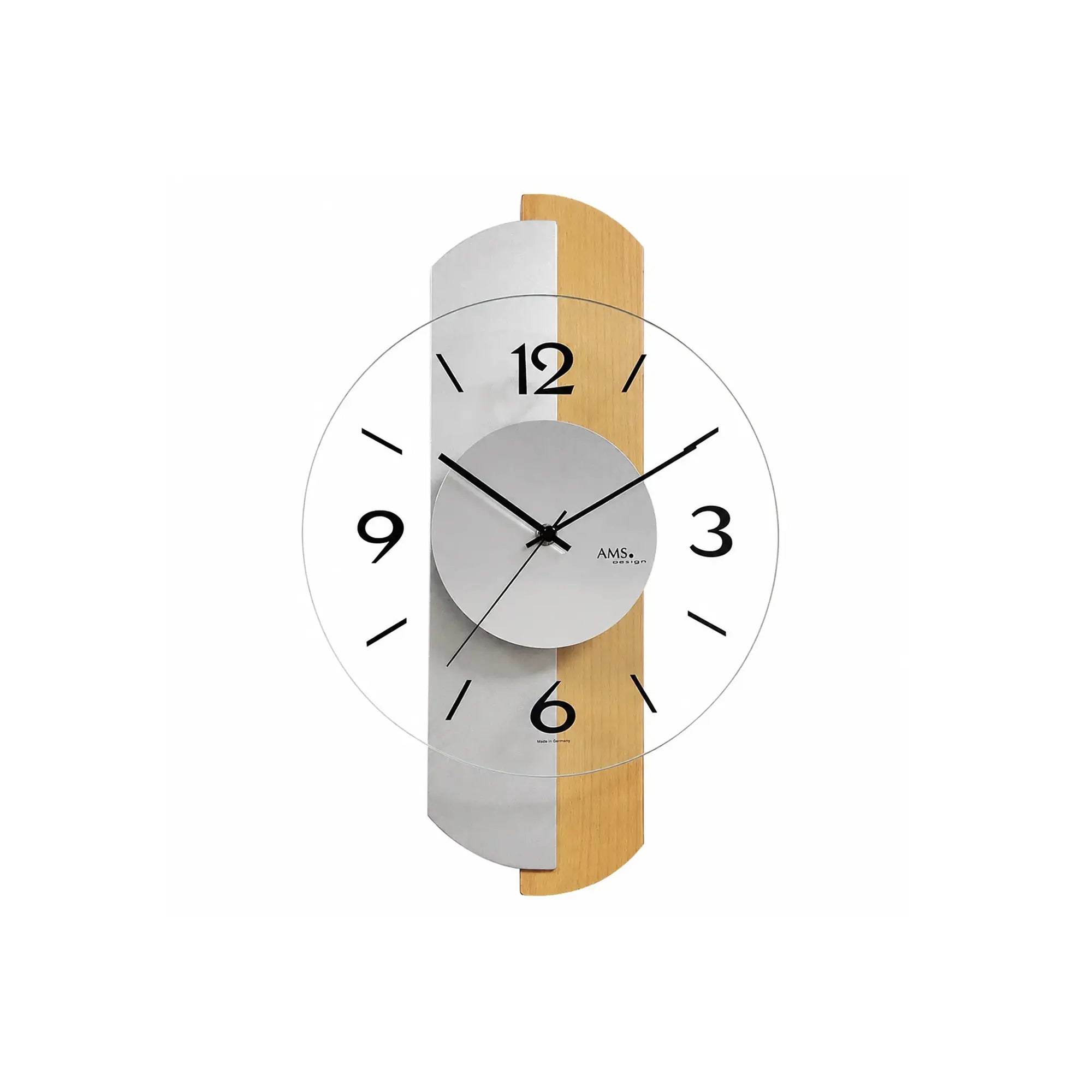 Wanduhr mit weißem Zifferblatt, schwarzen Zeigern und Sonoma-Buche-Holzgehäuse