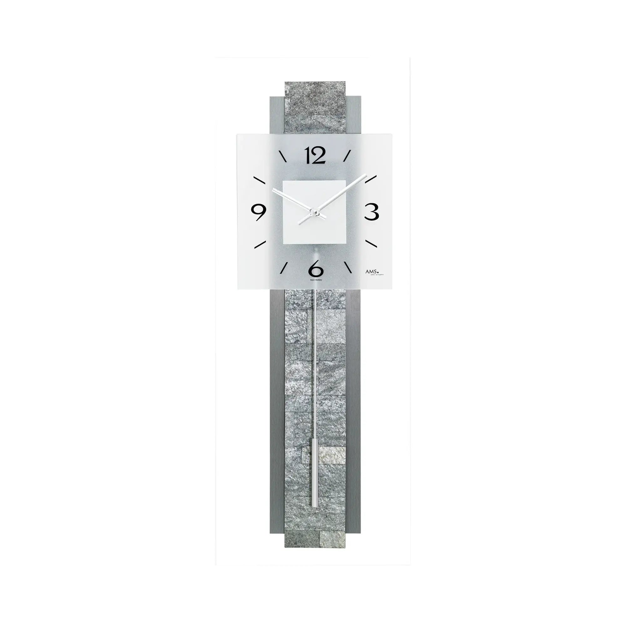 Wanduhr mit weißem Ziffernblatt, schwarzen Zahlen und grauem Steinrahmen