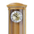 Holz-Wanduhr mit großem Zifferblatt und Glasfront, goldfarbenes Pendel im Blick