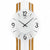 Wanduhr-Front: weißes Zifferblatt mit schwarzen Ziffern, Zeigern und AMS-Schrift
