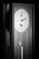 Black 31-day movement - Hermle Model: 71006-740761