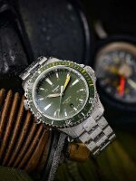 Mens Watch P67 Diver Automatic Green Series: Diver Collection - Traser Model: 110328