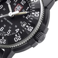 Mens watch - Luminox Model: XS.3001.H.SET