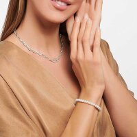 Pearl bracelet -