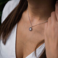 Composition necklace with a white mother-of-pearl pendant - Holzkern Model: Jewelry
