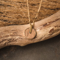Opacity necklace with a round wooden pendant - Holzkern Model: Jewelry