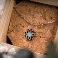 Composition necklace with a blue mother-of-pearl pendant - Holzkern Model: Jewelry