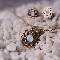 Composition necklace with a blue mother-of-pearl pendant - Holzkern Model: Jewelry