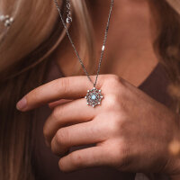 Aphonia necklace with a snowflake pendant - Holzkern Model: Jewelry