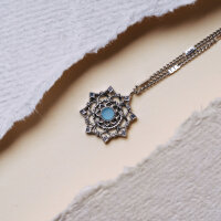 Aphonia necklace with a snowflake pendant - Holzkern Model: Jewelry