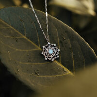 Aphonia necklace with a snowflake pendant - Holzkern Model: Jewelry