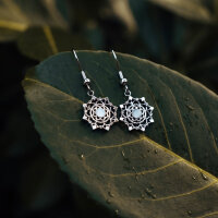 Aphonia snowflake drop earrings - Holzkern Model: Jewelry