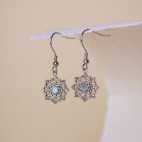 Aphonia snowflake drop earrings - Holzkern Model: Jewelry