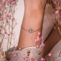 Aphonia bracelet with a snowflake pendant - Holzkern Model: Jewelry