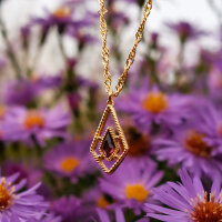 Daydreamer necklace with a pendant - Holzkern Model: Jewelry