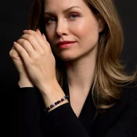 Bracelet made of 6mm stones (Amethyst, Sodalite, Agate, 18 karat gold plated steel) with gold-plated stainless steel clasp - Rebel&Rose Model: RR-60109-G-S