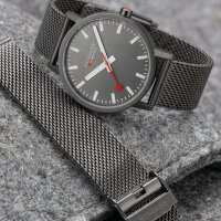 Classic, Grauer Edelstahl, 40 mm